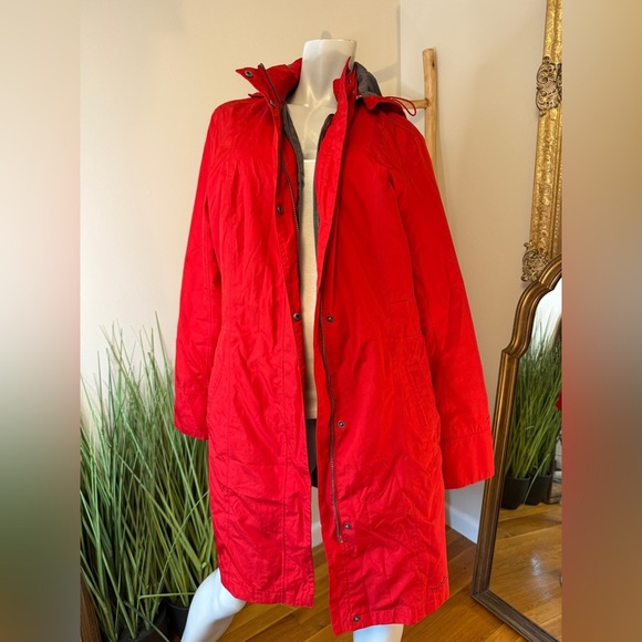 Eddie Bauer Women's 2 in 1 Coat/Raincoat with Removable Quilted Lining Red TXL - Picture 10 of 13